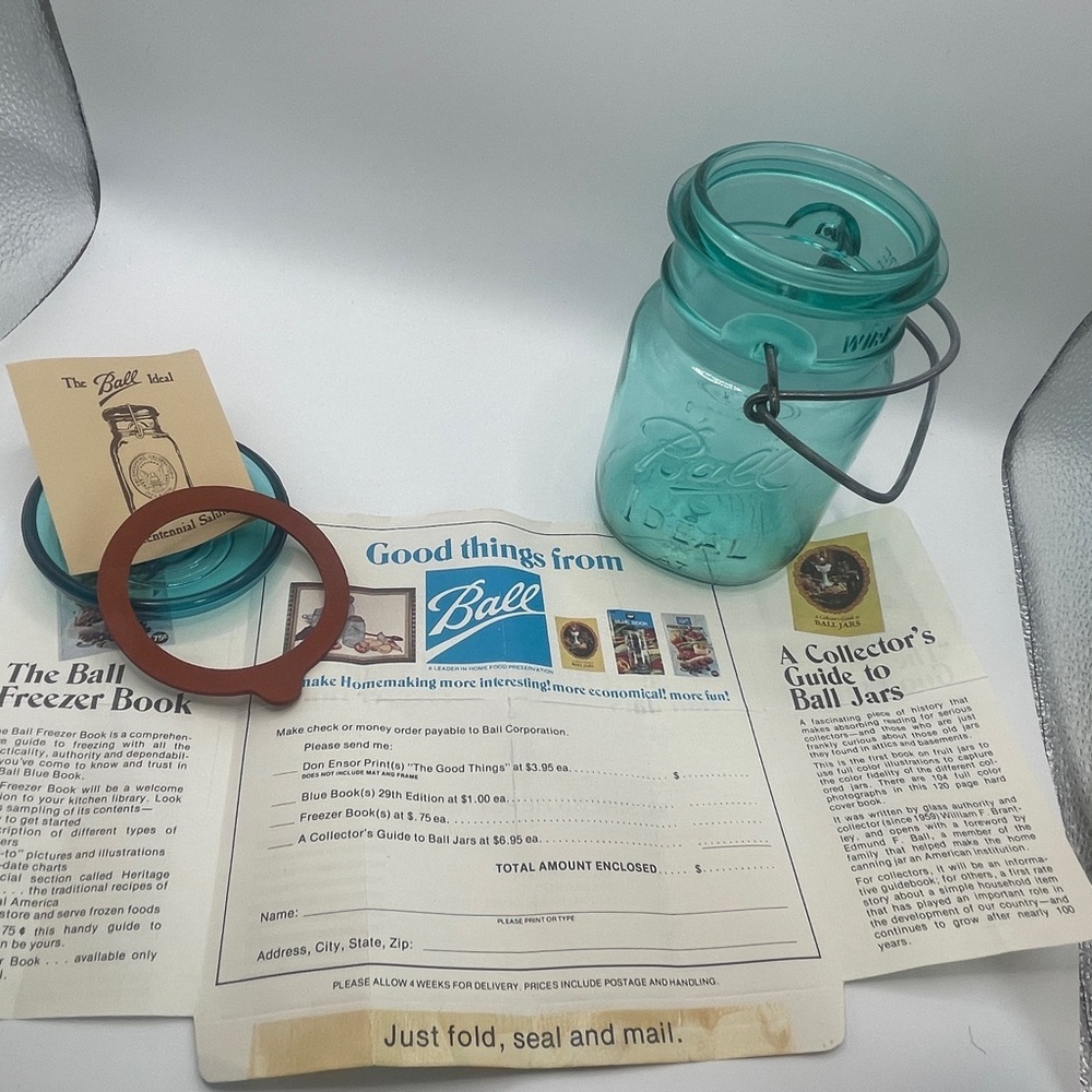Vintage bicentennial 1976 Blue Glass Mason Pint Jar Original Seal & Advert - Picture 6 of 6